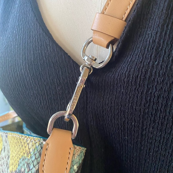 Cole Haan crossbody snake bag - Picture 7 of 14